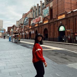 Meet your Posher, Manita